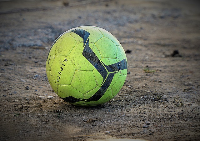 的透明度和 的透明度和